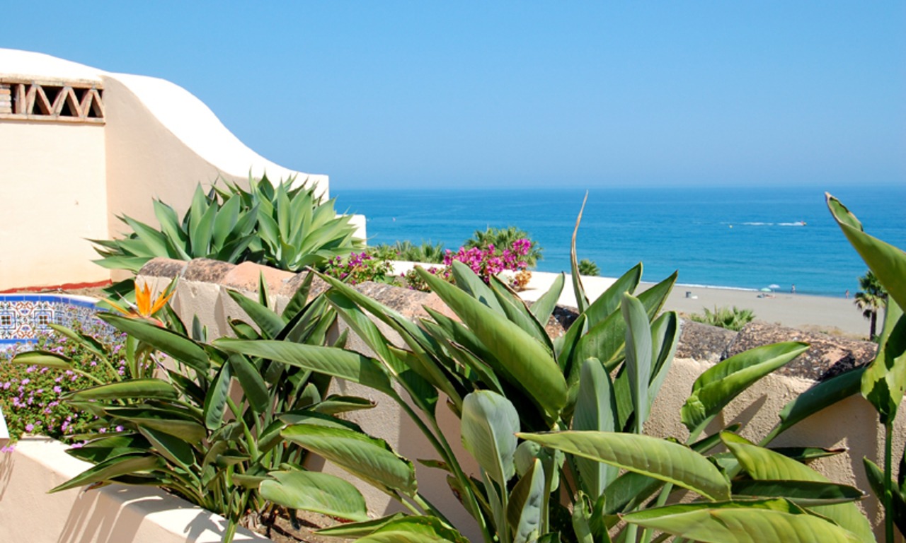 Frontline beach penthouse te koop - New Golden Mile tussen Puerto Banus (Marbella) en Estepona centrum 6