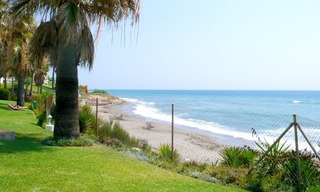 Frontline beach strand appartement te koop in Mijas Costa 1