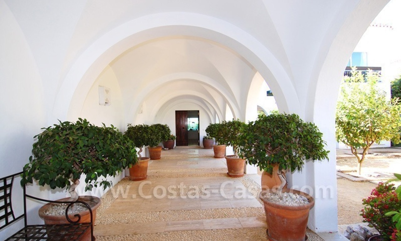 Exclusieve frontline beach villa te koop, Marbella - Estepona 29