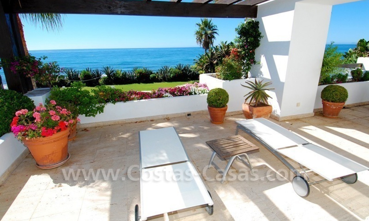 Exclusieve frontline beach villa te koop, Marbella - Estepona 23