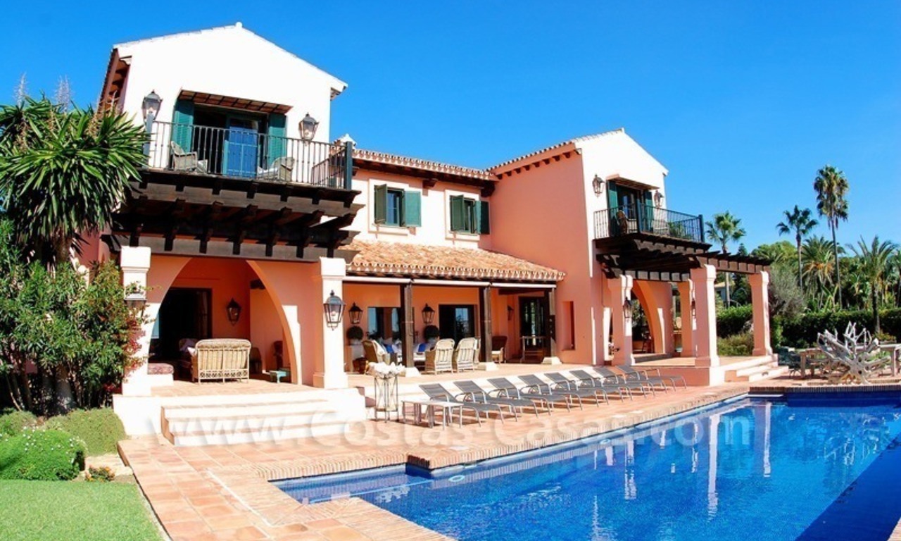 Exclusieve Beachfront villa te koop, eerste lijn strand, Bahia de Marbella – Los Monteros te Marbella 5
