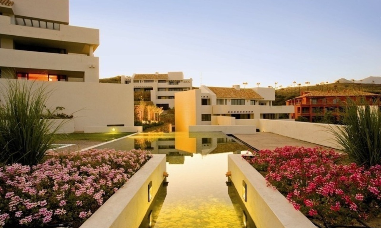 Moderne Frontline golf appartementen te koop, Marbella -Benahavis 3