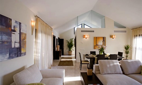 Moderne woningen te koop in het gebied van Marbella - Benahavis aan de Costa del Sol 