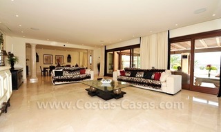 Los Monteros Playa - Marbella: Exclusief Beachfront penthouse appartement te koop 11