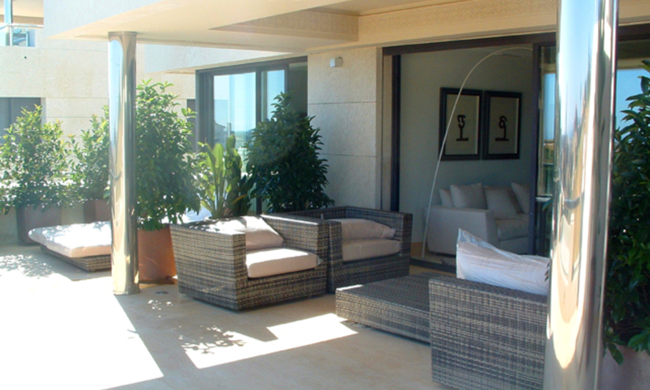 Nieuwe moderne luxe appartementen te koop in Nueva Andalucia - Marbella 6