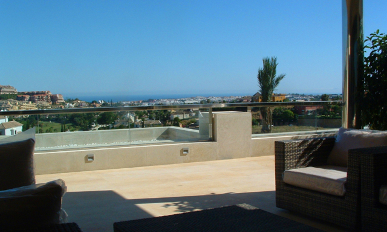 Nieuwe moderne luxe appartementen te koop in Nueva Andalucia - Marbella 7