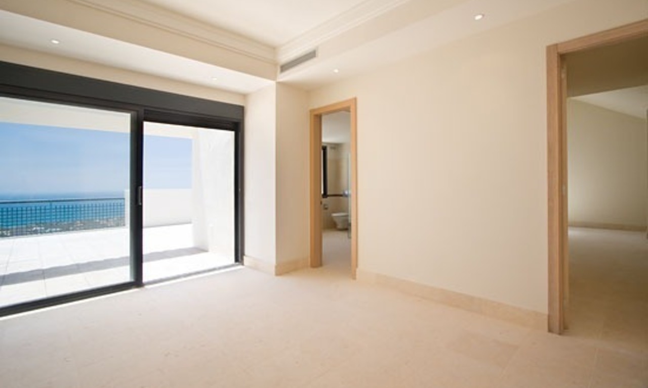 Penthouse appartement te koop in Los Monteros te Marbella 6