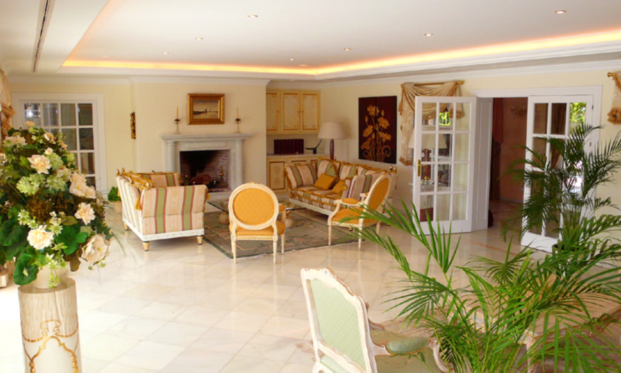 Marbella villa for sale: Exclusieve luxe Villa te koop, Nueva Andalucia 13
