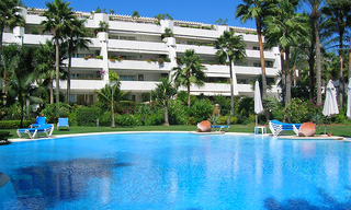 Beachfront appartement te koop, eerste lijn strand, Puerto Banus - Marbella 3