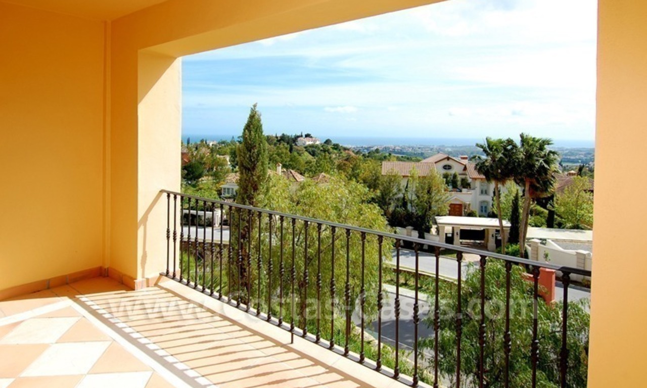 Modern luxe appartement te koop met spectaculair zeezicht, gollfresort Marbella 3