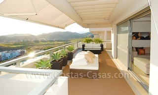 Moderne luxe golf appartementen te koop met zeezicht in het gebied van Marbella - Benahavis 10
