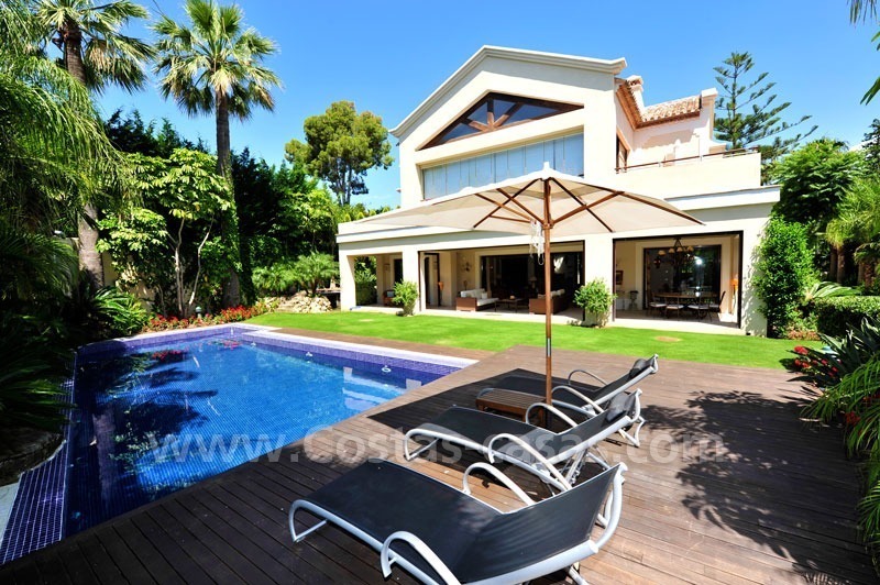 Exclusieve villa te koop, beachside Golden Mile in Marbella