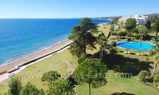 Beachfront apppartementen en penthouses te koop, eerstelijnstrand complex, New Golden Mile, Marbella - Estepona 0