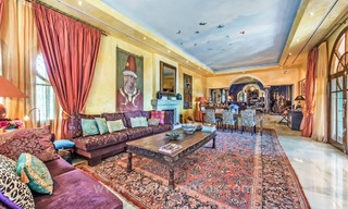 Villa in klassieke stijl te koop in El Madroñal te Benahavis - Marbella 22017 
