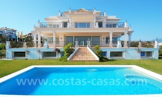 Ruime luxe villa te koop, golfresort, Benahavis – Marbella – Estepona 0