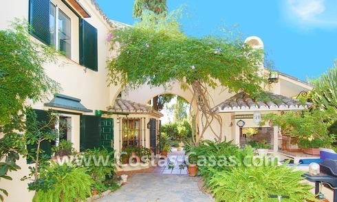 Eerstelijngolf villa te koop aan Aloha golf te Nueva Andalucia – Marbella 