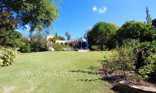 Romantische villa te koop boven de Golden Mile in Marbella 16