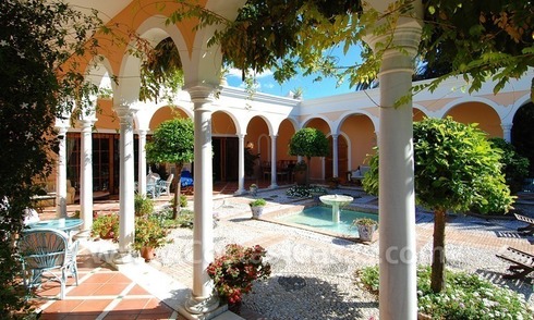 Romantische villa te koop boven de Golden Mile in Marbella 