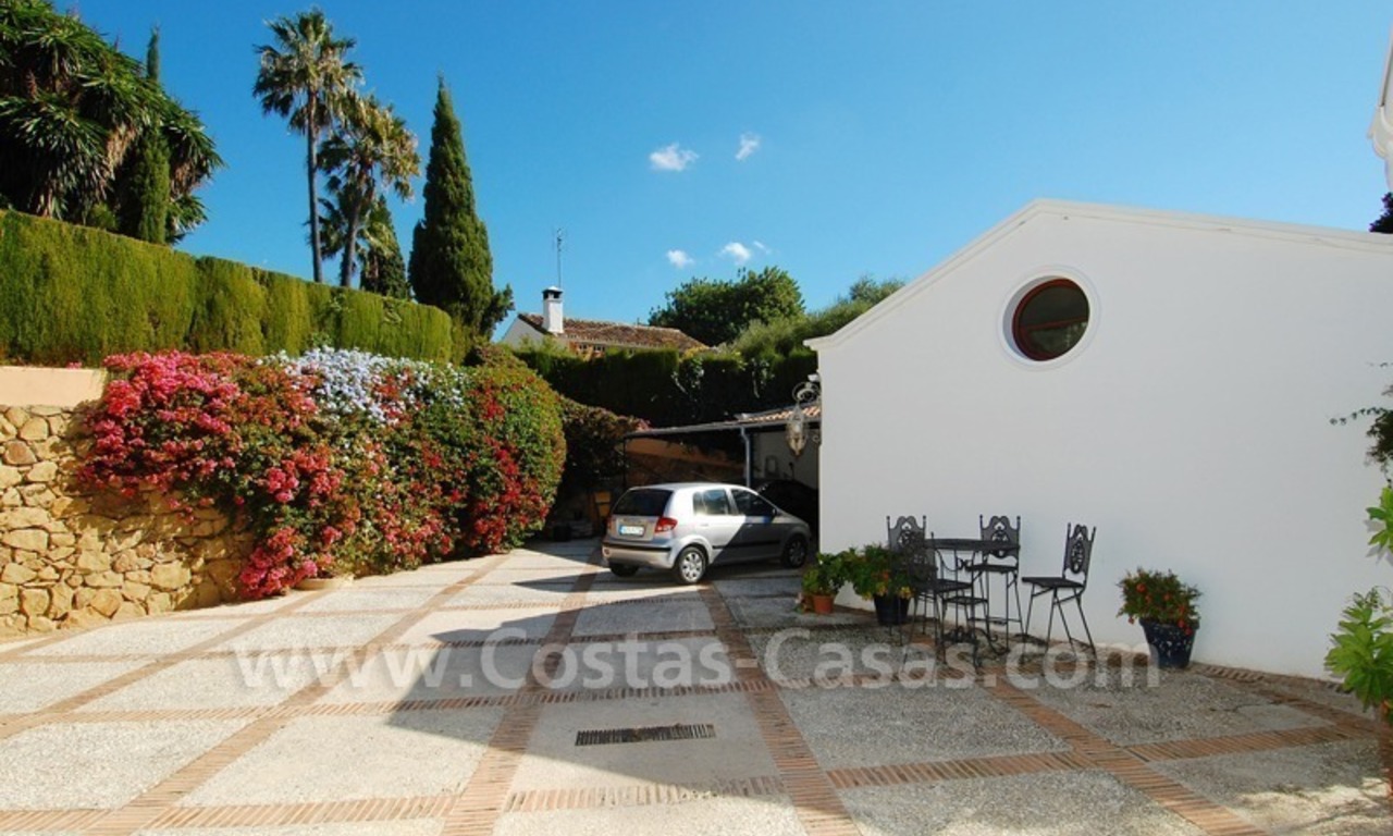 Romantische villa te koop boven de Golden Mile in Marbella 19