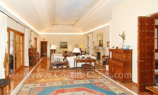 Romantische villa te koop boven de Golden Mile in Marbella 21