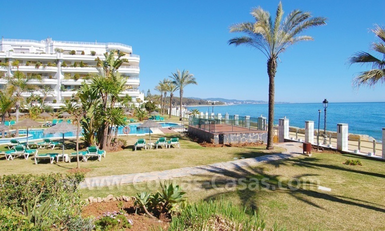 Beachfront modern appartement te koop, Golden Mile, Marbella 21