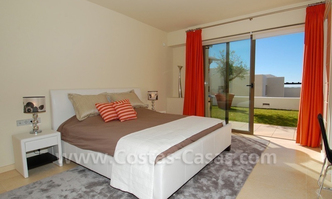 Koopje! Modern luxe appartement te koop, golfresort, Marbella – Benahavis 24