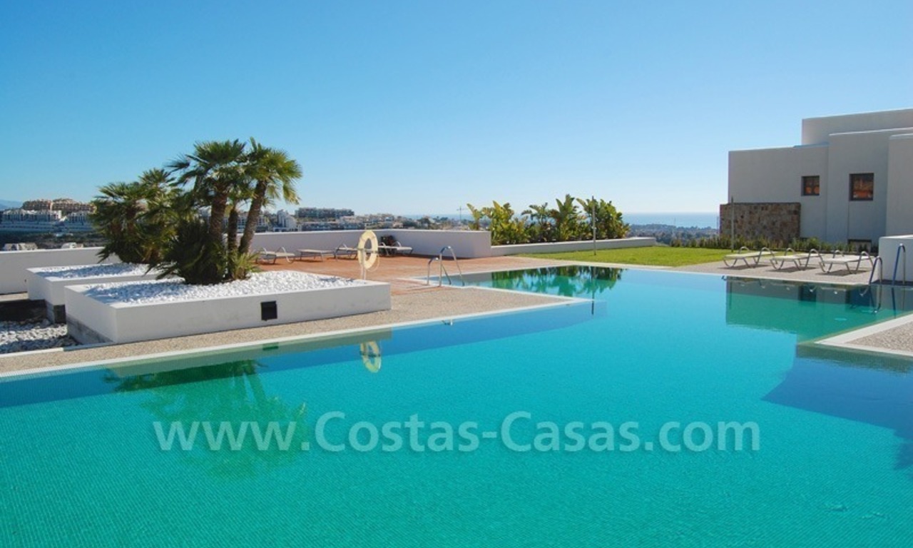 Koopje! Modern luxe appartement te koop, golfresort, Marbella – Benahavis 1