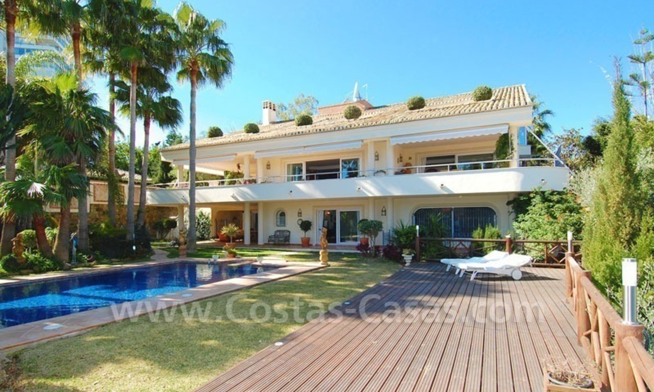 Frontline golf villa te koop, Marbella, dichtbij strand 7