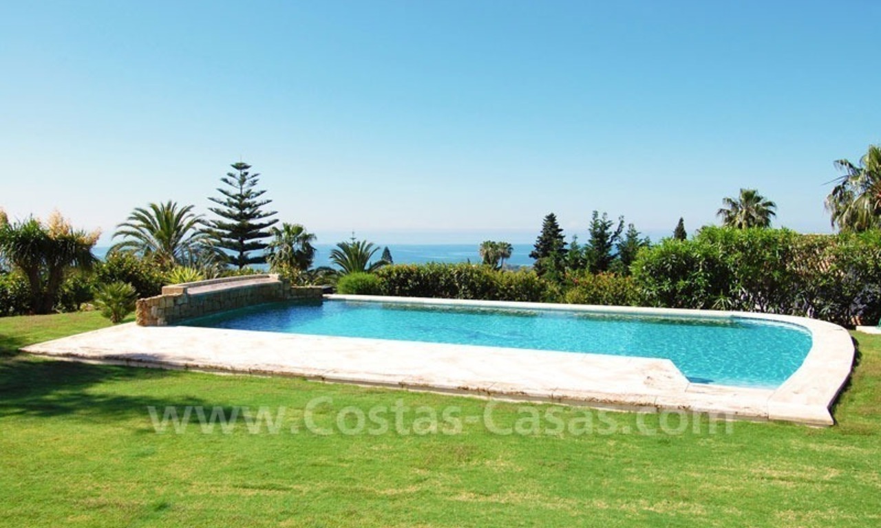 Opportuniteit! Luxe villa te koop in Sierra Blanca te Marbella 6