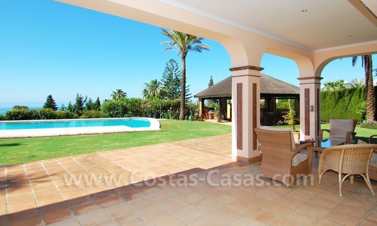 Opportuniteit! Luxe villa te koop in Sierra Blanca te Marbella 17