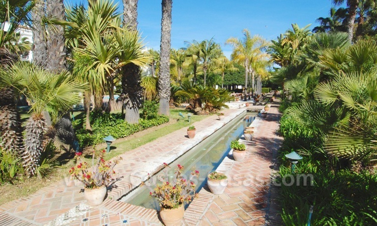 Ruim en luxueus koopappartement, in Puente Romano, een complex direct aan het strand aan de Golden Mile in Marbella 29