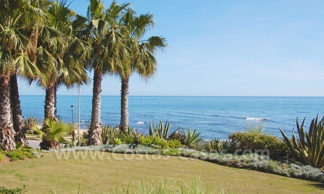 Ruim en luxueus koopappartement, in Puente Romano, een complex direct aan het strand aan de Golden Mile in Marbella 14