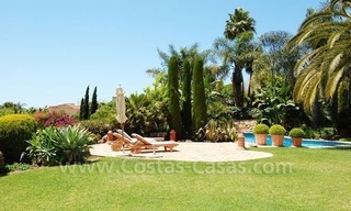 Luxe koopvilla in klassieke stijl te Sierra Blanca – Marbella 3