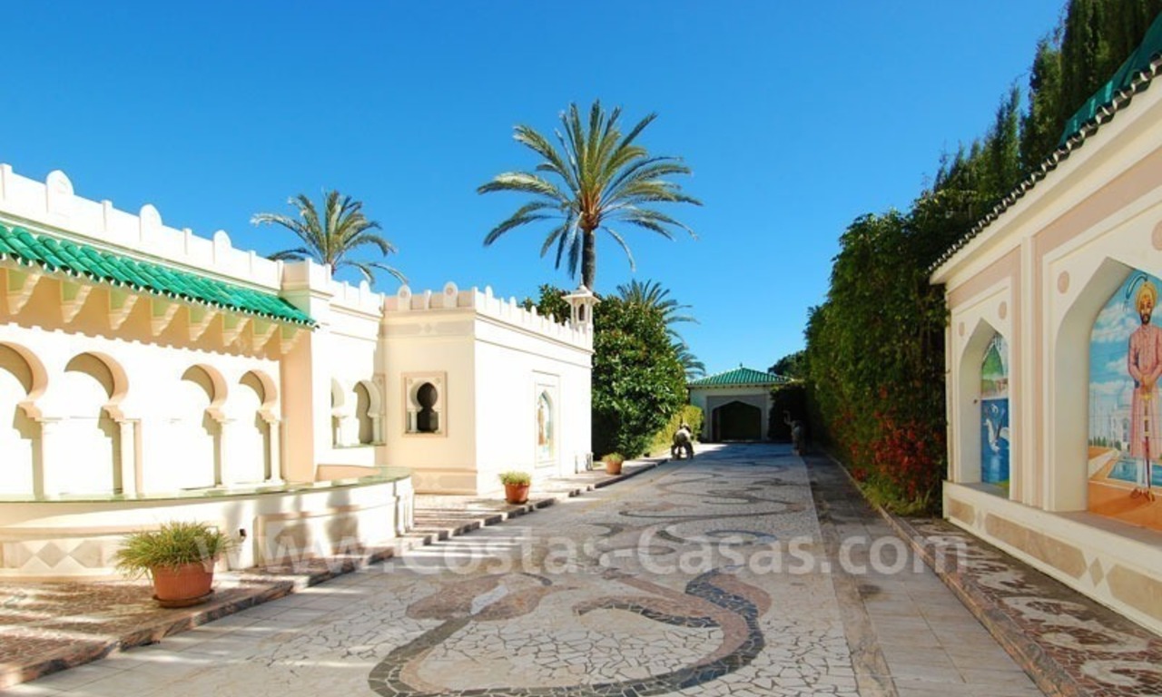Unieke paleiselijke residentie te koop in Nueva Andalucia te Marbella 4