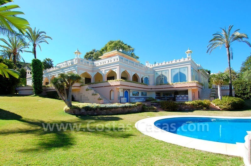 Unieke paleiselijke residentie te koop in Nueva Andalucia te Marbella