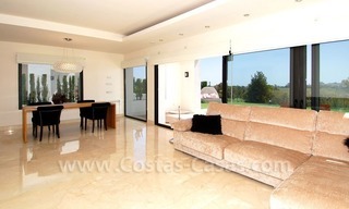Moderne villa te koop, frontline golf met zeezicht, Marbella – Benahavis 6