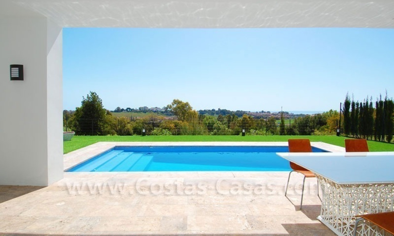 Moderne villa te koop, frontline golf met zeezicht, Marbella – Benahavis 9