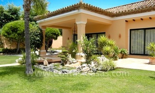 Unieke eerstelijngolf villa in Andalusische stijl te koop in Nueva Andalucia te Marbella 5