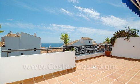 Penthouse appartement te koop in Puerto Banus te Marbella 