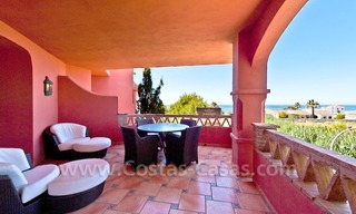 Strand appartement te koop in beachfront complex te Marbella 7