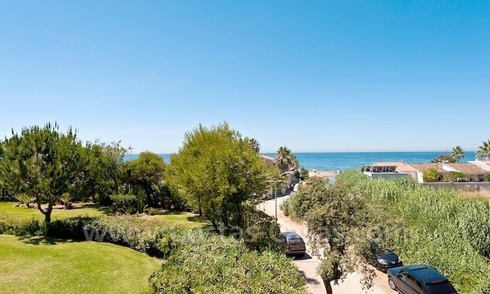 Strand appartement te koop in beachfront complex te Marbella 