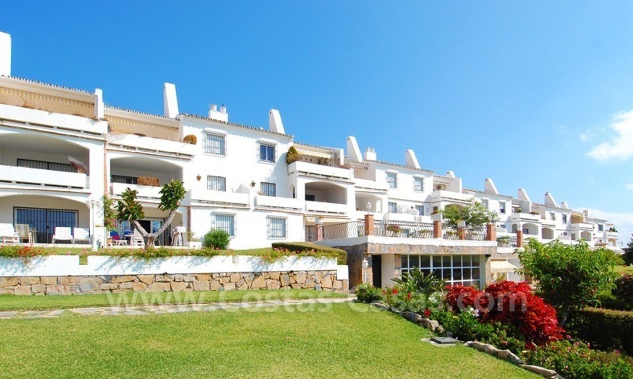 Gezellig penthouse appartement te koop nabij Puerto Banus in Nueva Andalucia te Marbella. 8