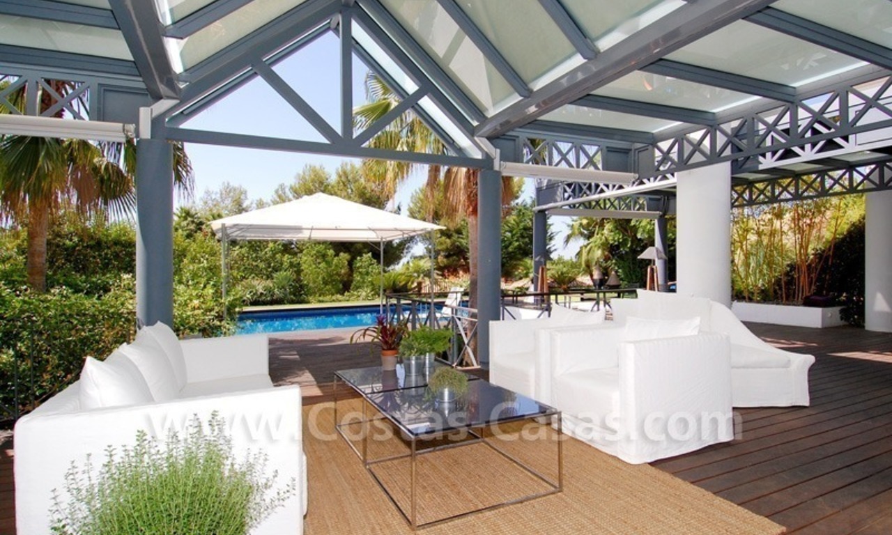 Moderne stijl villa te koop in Sierra Blanca te Marbella 5