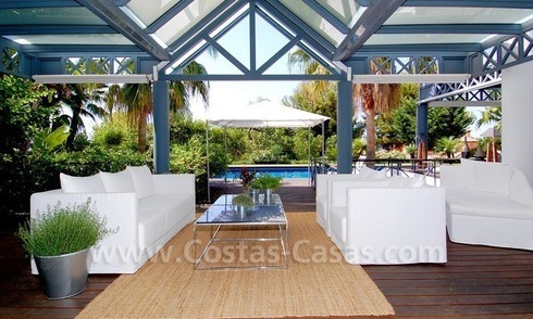 Moderne stijl villa te koop in Sierra Blanca te Marbella 
