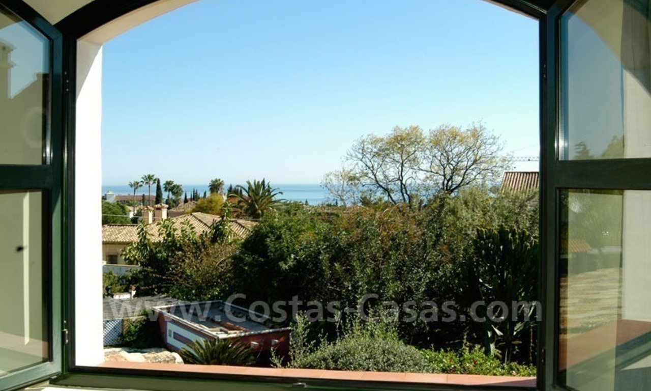 Vrijstaande villa in klassieke stijl te koop in het centrum van Marbella 9