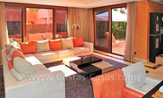 Luxe appartement te koop in een exclusief beachfront complex tussen Marbella en Estepona centrum. 13