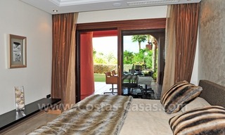 Luxe appartement te koop in een exclusief beachfront complex tussen Marbella en Estepona centrum. 21