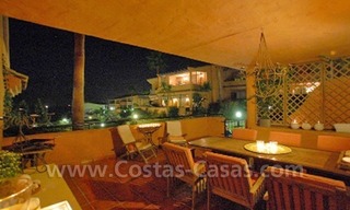 Huis te koop direct aan het strand in Estepona, Costa del Sol 8