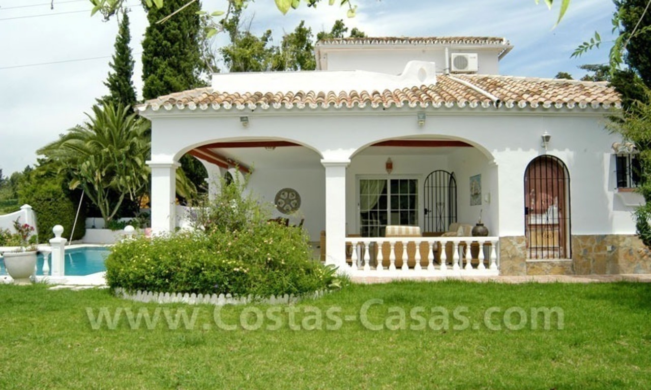 Villa te koop direct aan de golf in San Pedro Marbella 2