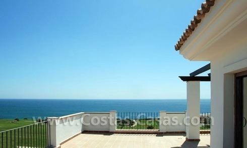 Koopjes! Luxe eerstelijn golf en -strand appartementen te koop aan de Costa del Sol 